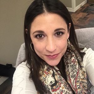 Meet your Posher, Vanessa